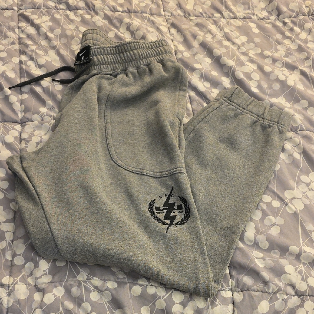 Men's Nike Joggers Seeatpants